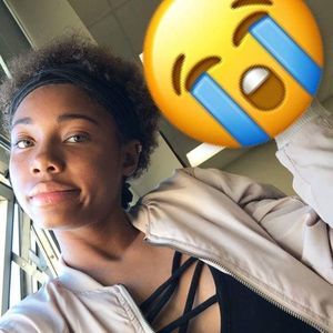 Meet your Posher, Justine